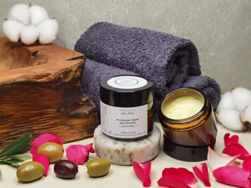 LebeLang - Produkte - Hautcreme - Hautschatz - Olivenöl und Rose